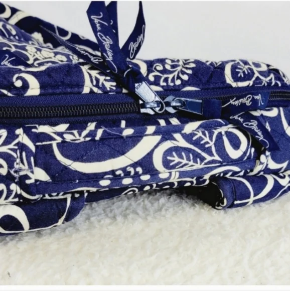 VERA BRADLEY Twirly Birds Navy Blue Laptop Backpack - Picture 7 of 12